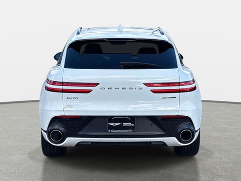 Used 2025 Genesis GV70 3.5T Sport w/ Sport Advanced Package image 6