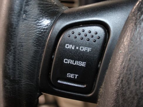 Used 2005 Jeep Wrangler Unlimited AWD/4WD image 24
