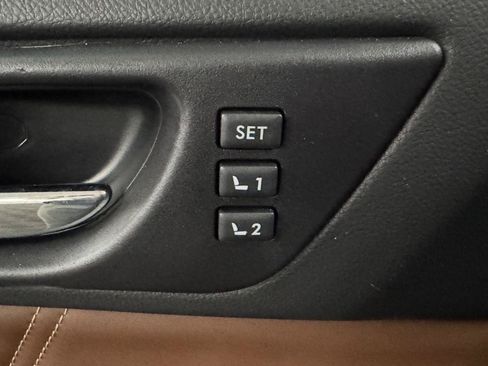 Used 2019 Subaru Outback 2.5i Touring AWD/4WD image 26