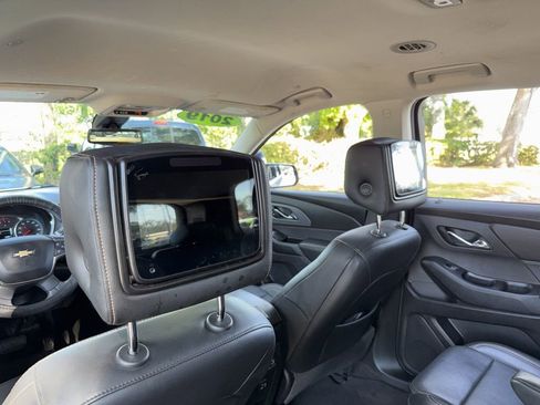 Used 2019 Chevrolet Traverse Premier w/ LPO, Blackout Package image 25