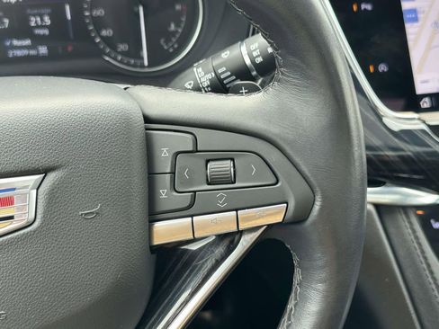 Used 2023 Cadillac XT6 Premium Luxury w/ LPO, Floor Liner Package image 27