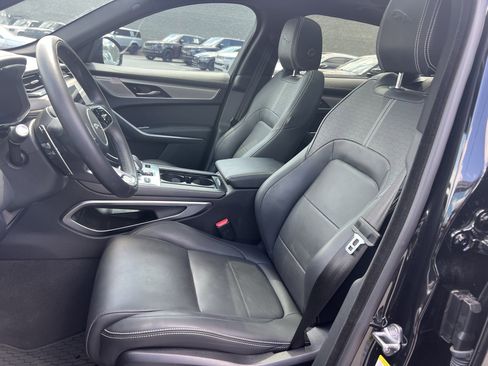 Used 2026 Jaguar F-PACE R-Dynamic S AWD/4WD image 15