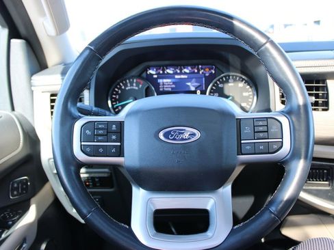 Used 2024 Ford Expedition Max Limited image 39