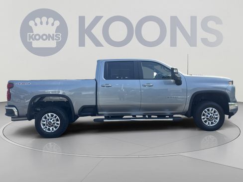 Used 2026 Chevrolet Silverado 2500 LT AWD/4WD image 7