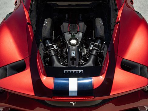 Certified 2019 Ferrari 488 Pista Coupe image 20