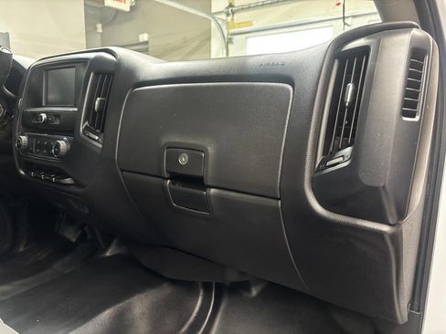 Used 2017 Chevrolet Silverado 1500 W/T w/ Trailering Package RWD image 18