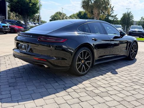 Used 2019 Porsche Panamera RWD image 9