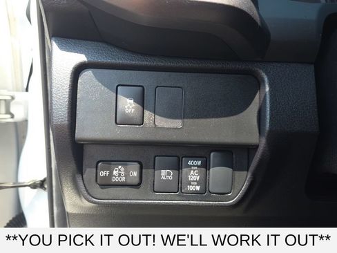 Used 2023 Toyota Tacoma TRD Sport AWD/4WD image 14