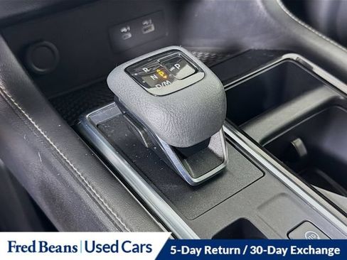 Used 2023 Nissan Pathfinder SV w/ SV Premium Package AWD/4WD image 23