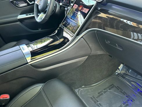 Certified 2026 Mercedes-Benz GLC 300 image 19