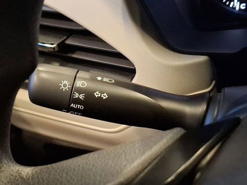 Used 2025 Subaru Forester image 22