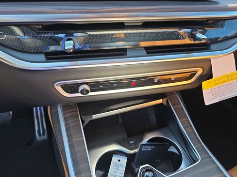 New 2026 BMW X7 xDrive40i image 16