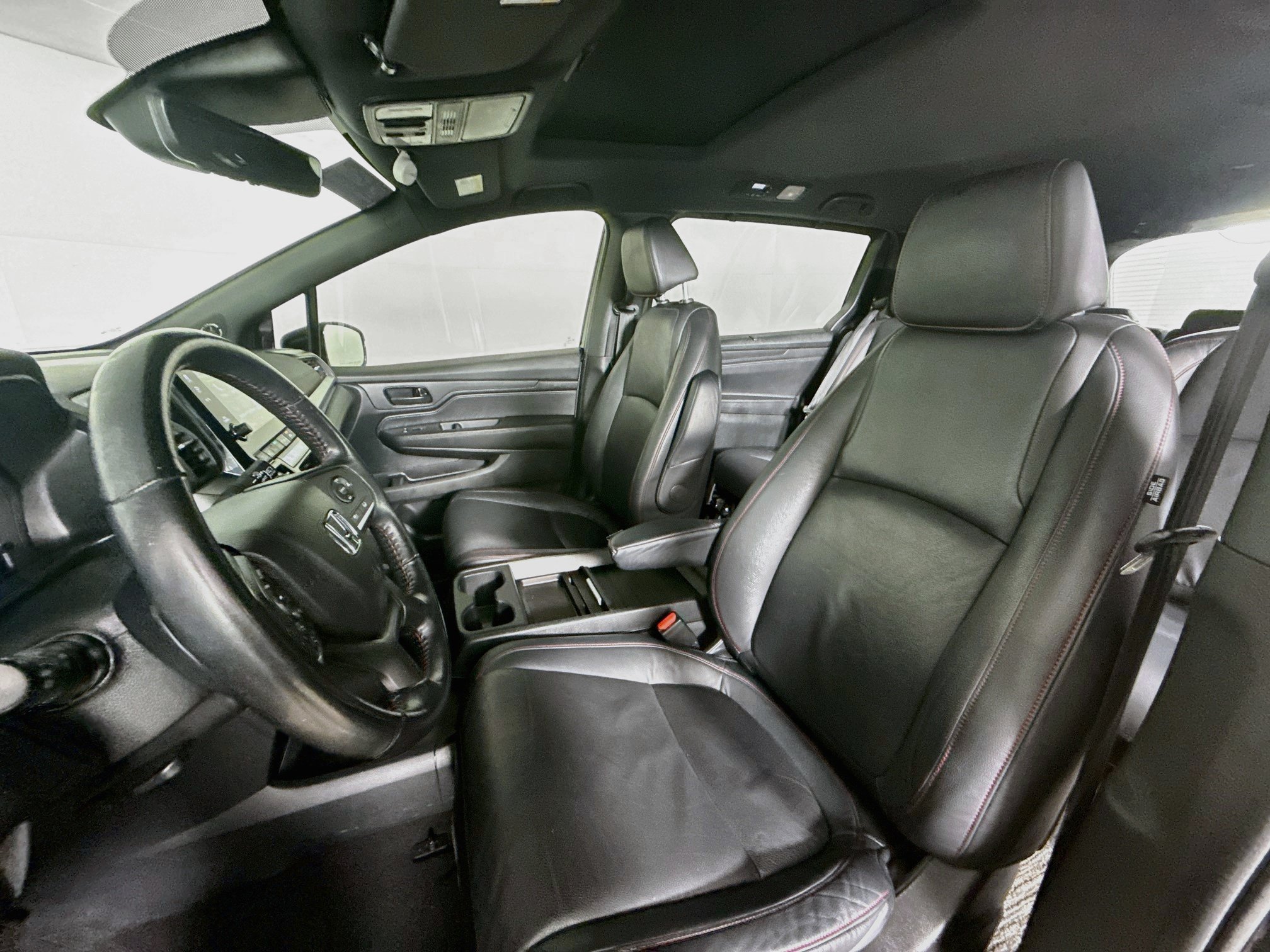 Used 2024 Honda Odyssey Sport image 25