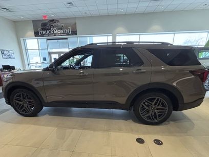 New 2026 Ford Explorer ST w/ Sun And Sound Package