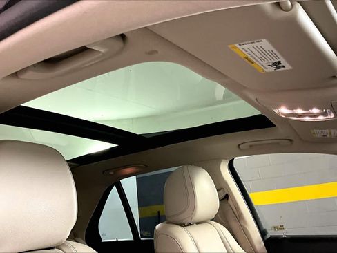 Used 2021 Mercedes-Benz GLE 350 4MATIC image 14