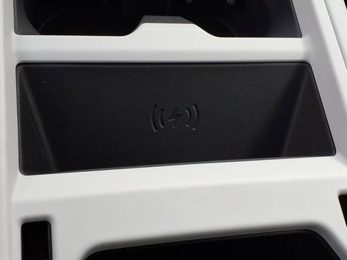 New 2026 Land Rover Defender 110 S image 19