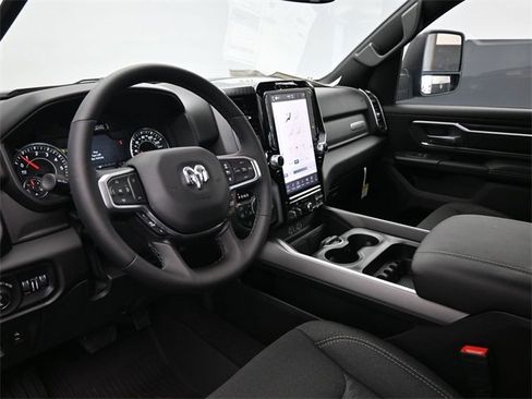 Used 2025 RAM 1500 Big Horn image 11