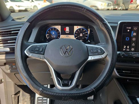 Used 2024 Volkswagen Atlas Cross Sport SEL Premium R-Line AWD/4WD image 19