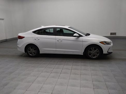 Used 2017 Hyundai Elantra Value Edition image 11