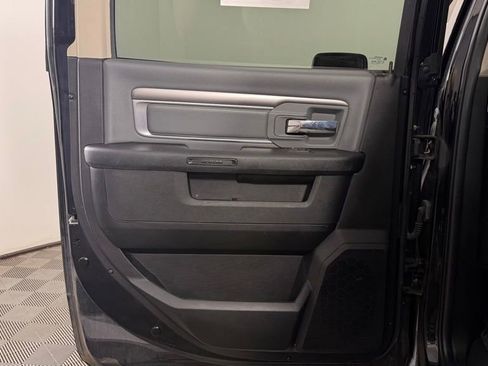 Used 2023 RAM 1500 Classic SLT w/ Electronics Convenience Group AWD/4WD image 25