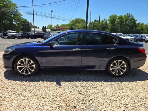 Used 2013 Honda Accord Sport image 4