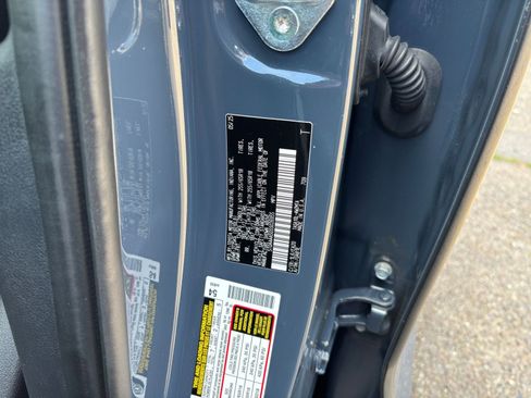 Used 2025 Toyota Grand Highlander FWD image 31