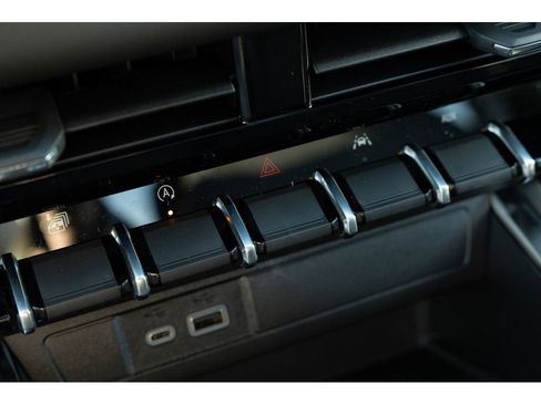 New 2026 GMC Canyon Elevation w/ Convenience Package image 26