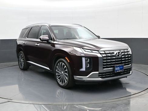 Used 2023 Hyundai Palisade Calligraphy AWD/4WD image 3