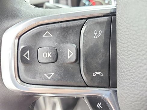 Used 2025 RAM 1500 Laramie AWD/4WD image 24
