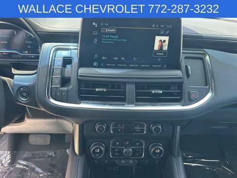 Used 2023 Chevrolet Tahoe Z71 w/ Luxury Package AWD/4WD image 20