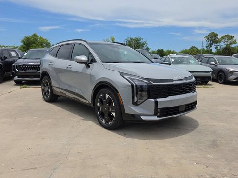 New 2026 Kia Sportage SX FWD image 2