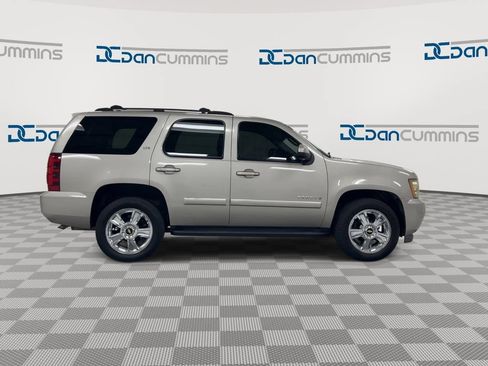 Used 2007 Chevrolet Tahoe LTZ w/ LTZ Preferred Equipment Group AWD/4WD image 9