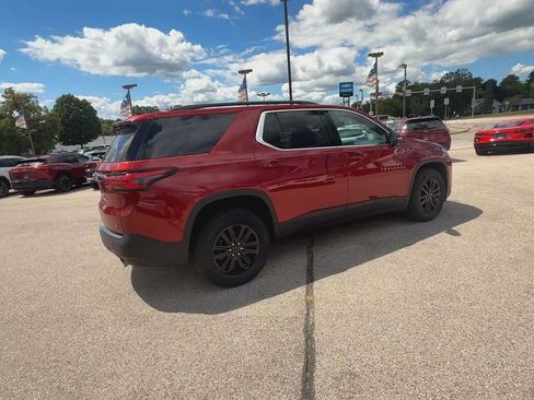 Certified 2023 Chevrolet Traverse LT FWD image 8