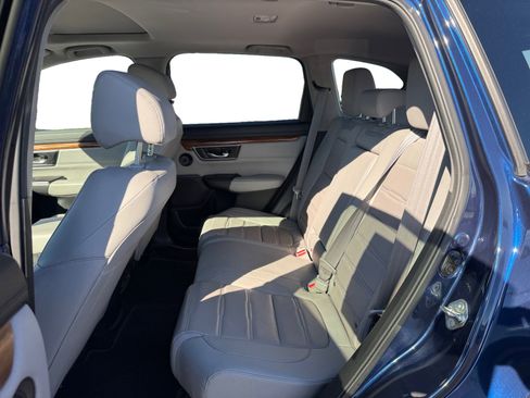 Used 2018 Honda CR-V Touring image 16