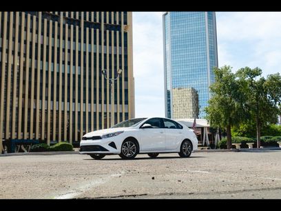 Used 2023 Kia Forte LXS w/ LXS Technology Package