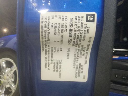 Used 2006 Chevrolet SSR w/ Preferred Equipment Group image 22