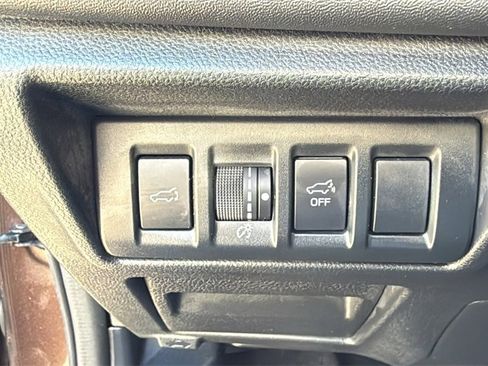 Used 2021 Subaru Outback Touring XT image 19