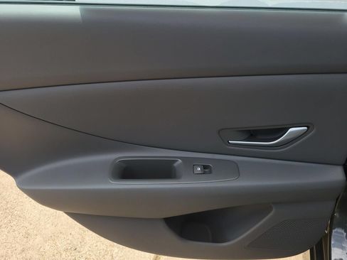 New 2026 Hyundai Elantra Sport FWD image 8