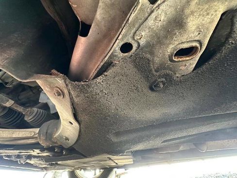 Used 2018 Ford Fusion SE image 16