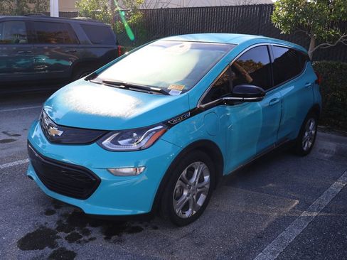 Used 2020 Chevrolet Bolt LT image 1