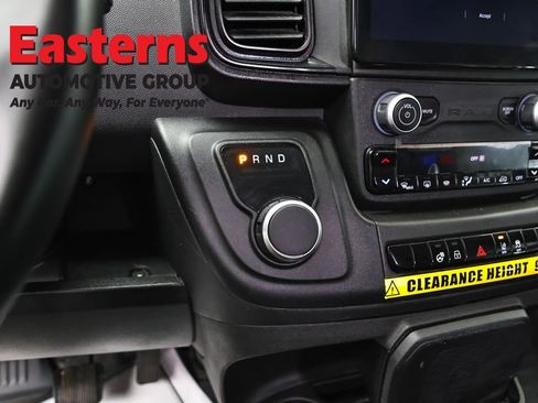 Used 2024 RAM ProMaster 3500 FWD image 12
