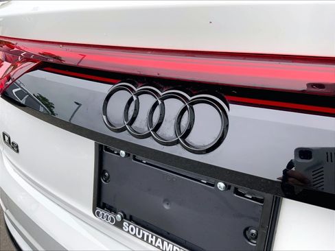 Certified 2023 Audi Q8 Premium Plus w/ Premium Plus Package AWD/4WD image 30