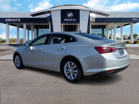 Used 2022 Chevrolet Malibu LT image 5