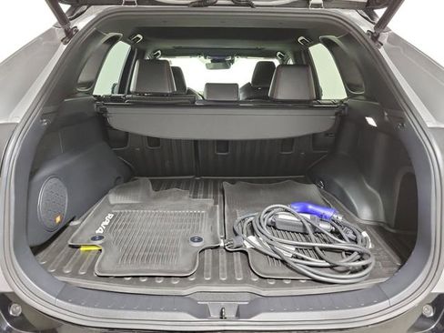Used 2022 Toyota RAV4 XSE w/ Protection Package (TMS) AWD/4WD image 10