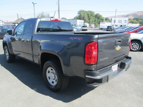 Used 2016 Chevrolet Colorado W/T w/ WT Convenience Package image 4