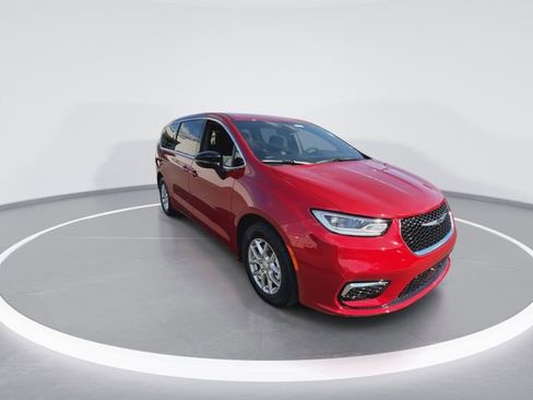 New 2026 Chrysler Pacifica Select FWD image 2