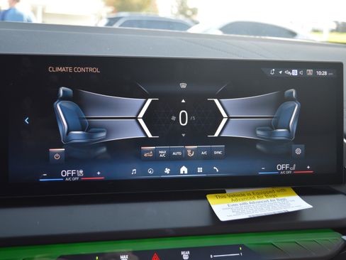 Used 2026 BMW X3 xDrive30 w/ Premium Package image 21