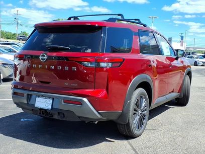 New 2026 Nissan Pathfinder SL w/ SL Premium Package