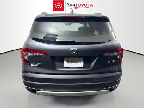 Used 2021 Honda Pilot Touring image 5