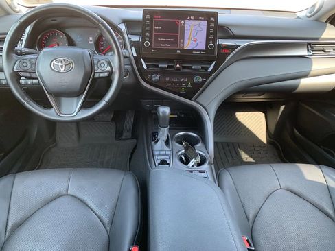 Used 2023 Toyota Camry XSE w/ Navigation Package image 16